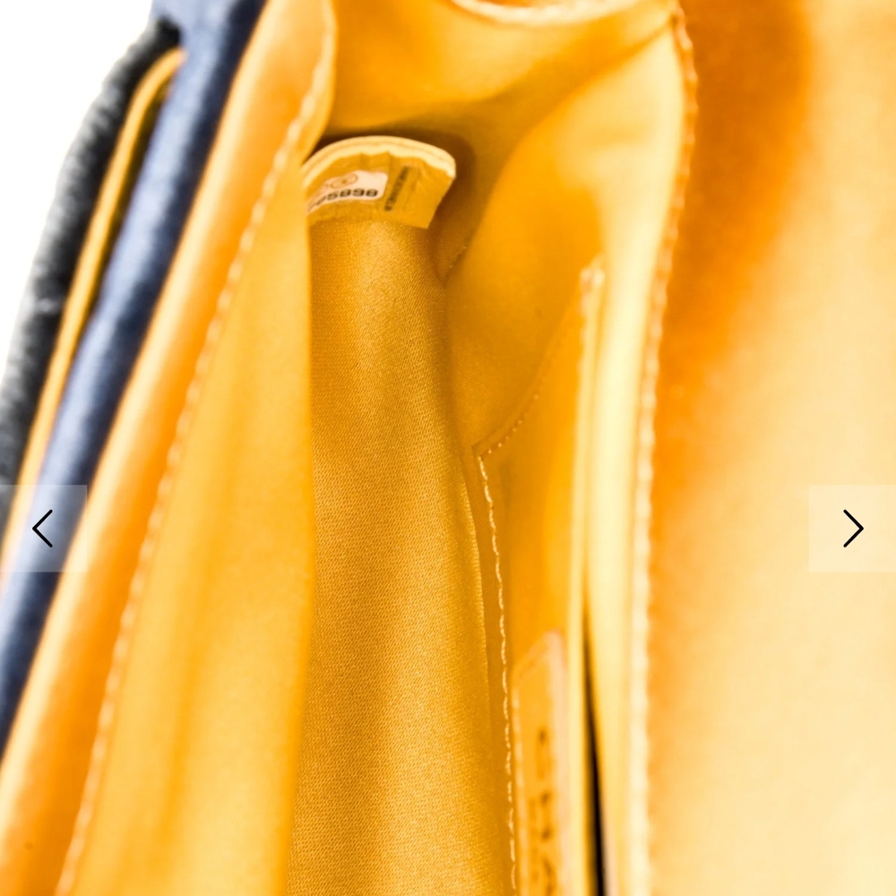 Chanel Paris - Cosmopolite Private Affair Flap Bag - Mustard & Dark Blue Quilted - Picture 5 of 5